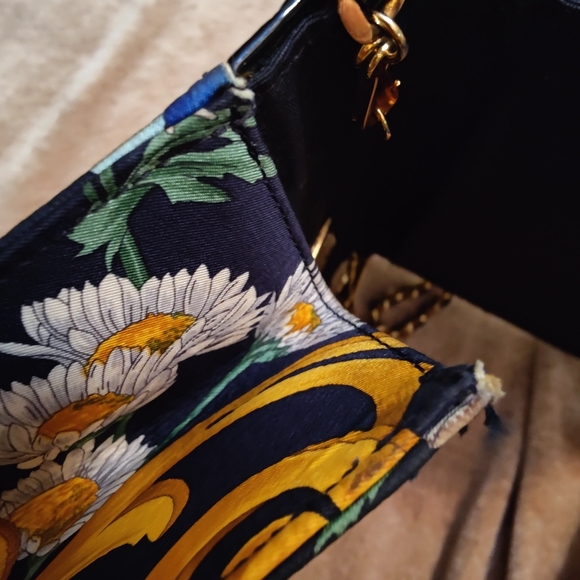 Stuart Weitzman Baroque Print Bag / clutch with braided Metal Chain Strap - Picture 11 of 12